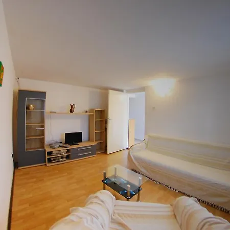 Apartment Meditteraneo Pula