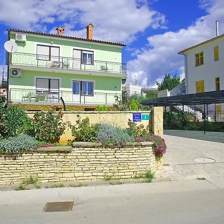 Apartment Meditteraneo Pula